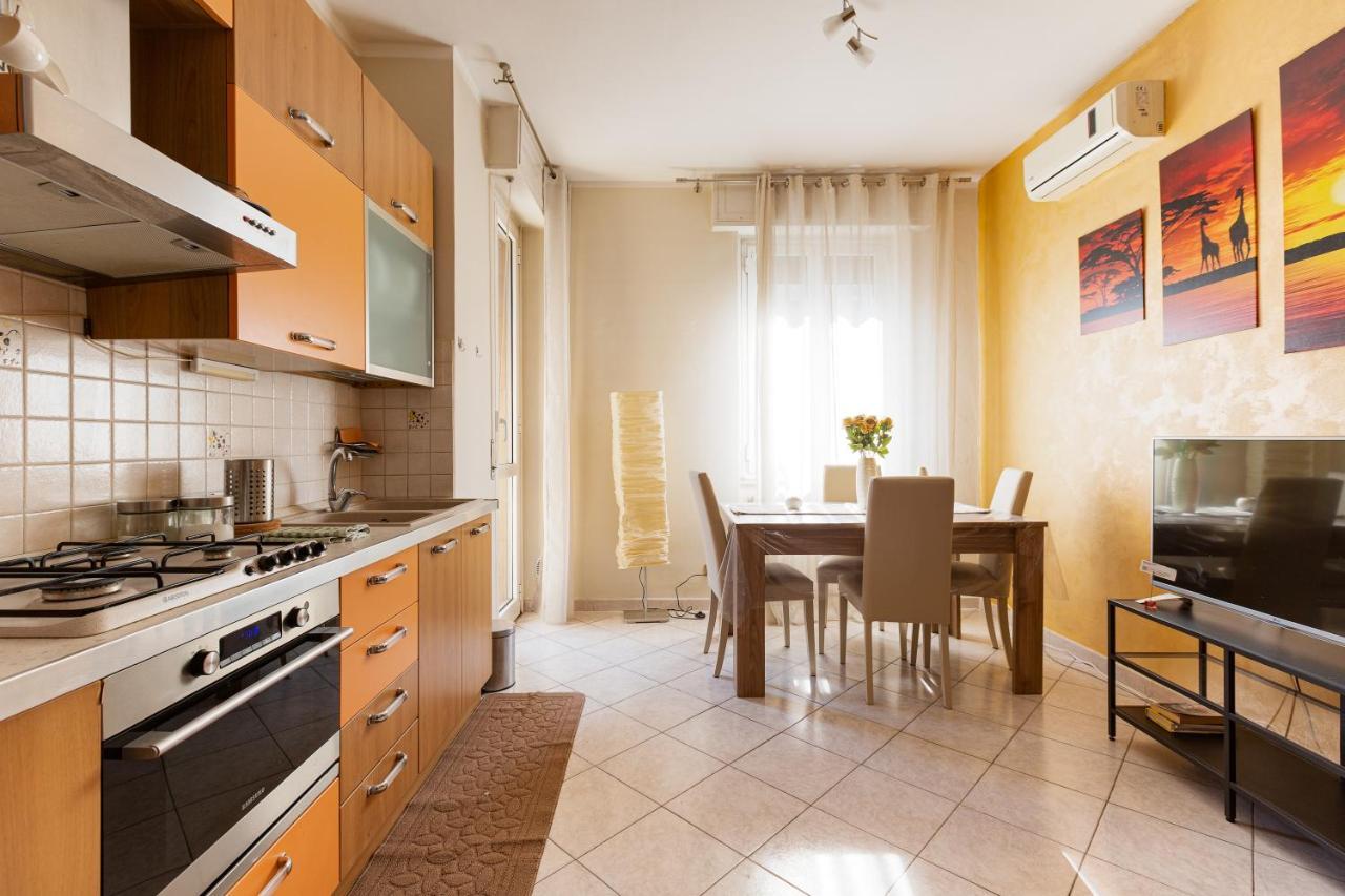 Udine M2 Balcony Apt Lejlighed Milano Eksteriør billede