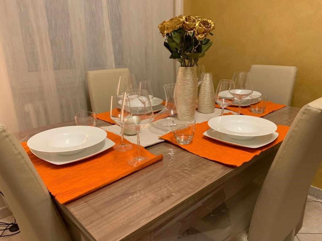 Udine M2 Balcony Apt Lejlighed Milano Eksteriør billede